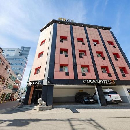 Gangneung Cabin Hotel Exterior foto